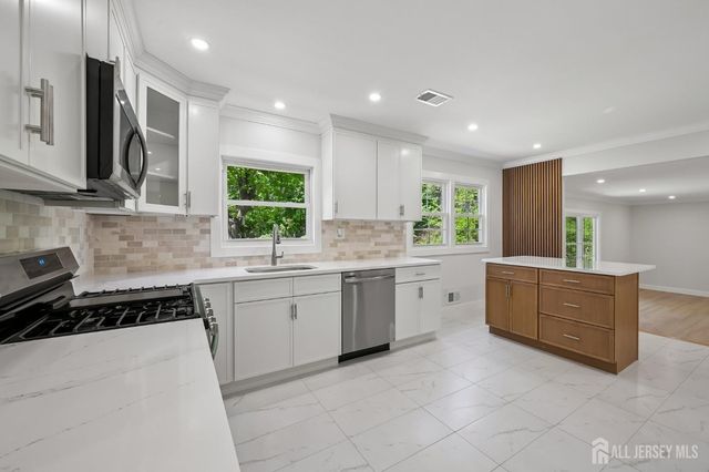 16 Hershey Road, East Brunswick, NJ 08816