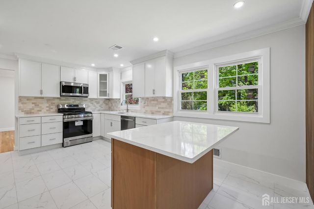 16 Hershey Road, East Brunswick, NJ 08816