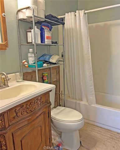 17725 Sierra Trail, Lake Hughes, CA 93532