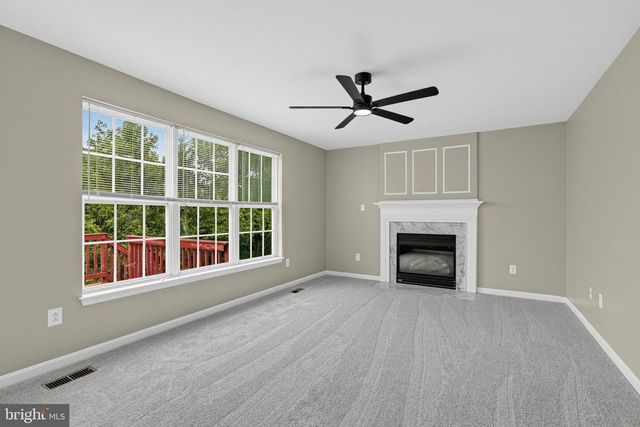 6 BLUE MIST CT, Newark, DE 19702