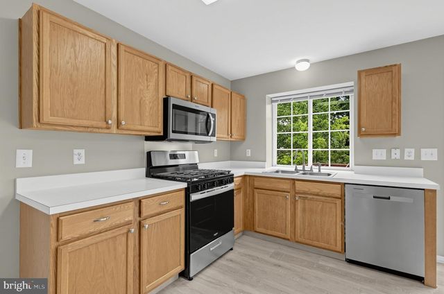 6 BLUE MIST CT, Newark, DE 19702