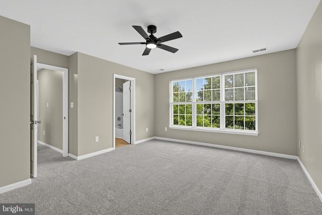 6 BLUE MIST CT, Newark, DE 19702