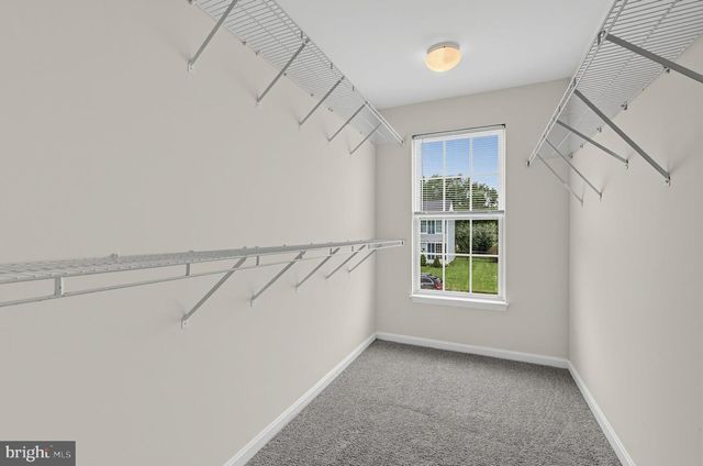 6 BLUE MIST CT, Newark, DE 19702