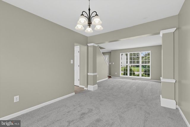 6 BLUE MIST CT, Newark, DE 19702