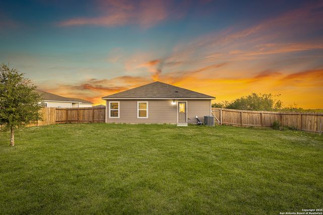 12135 Luckey Villa, San Antonio, TX 78252