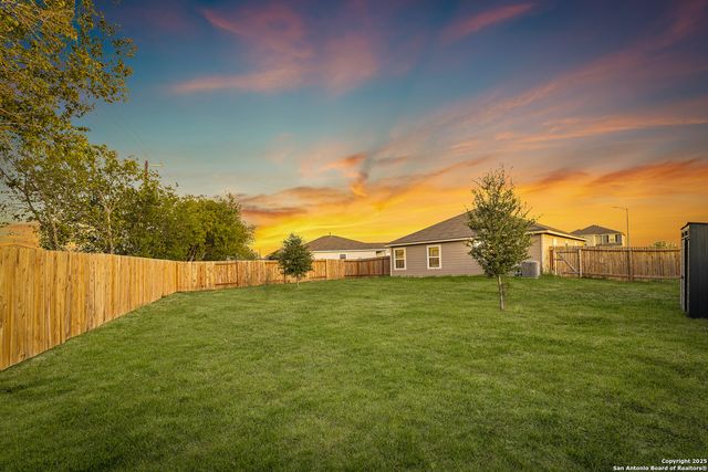 12135 Luckey Villa, San Antonio, TX 78252