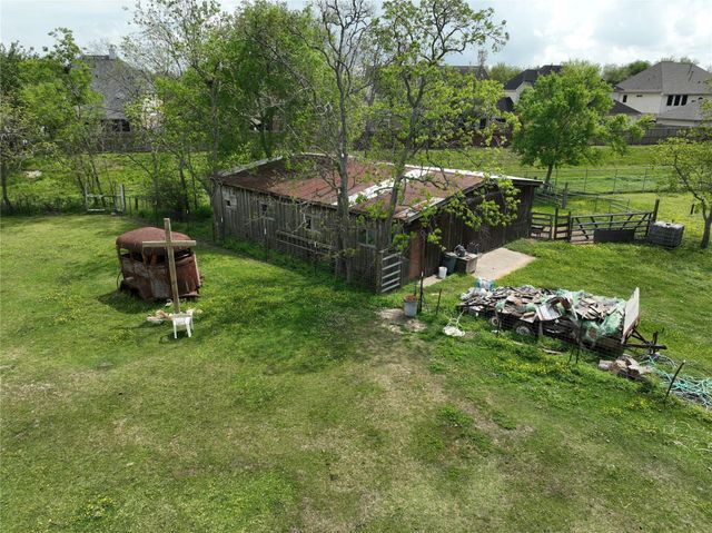 431&433 Calder Drive, League City, TX 77573