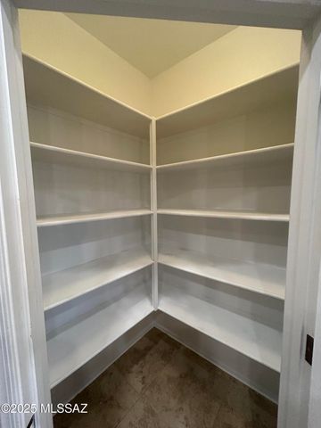 13995 E Huppenthal Boulevard, Vail, AZ 85641