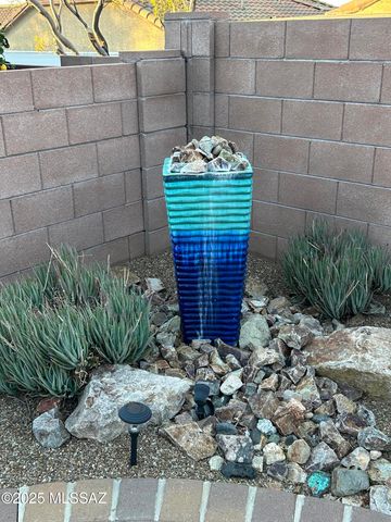 13995 E Huppenthal Boulevard, Vail, AZ 85641