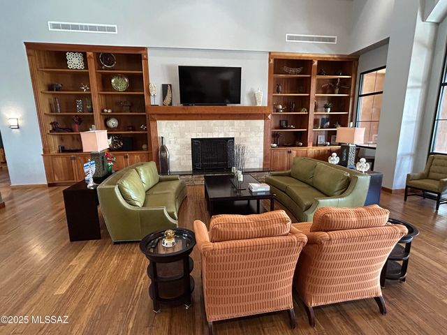 13995 E Huppenthal Boulevard, Vail, AZ 85641