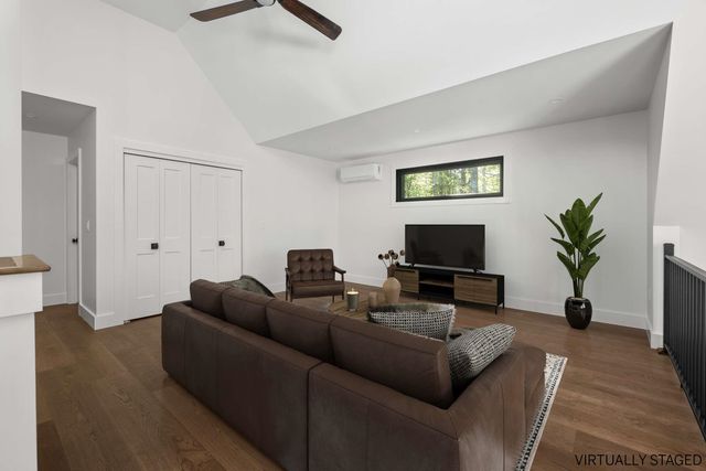 141 Logging Road, York, ME 03902