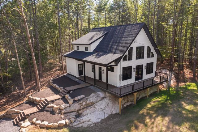 141 Logging Road, York, ME 03902