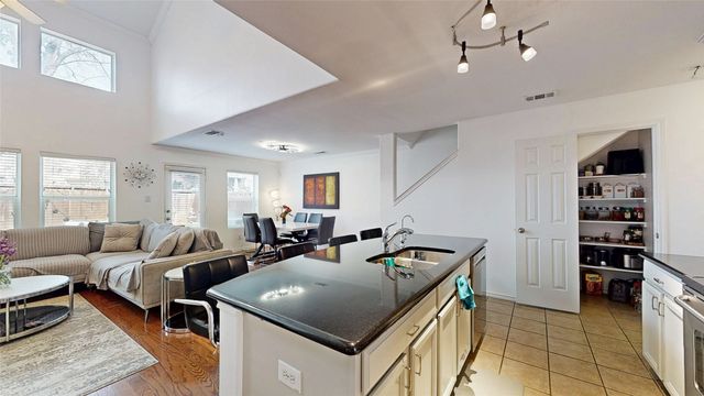 9866 Wake Bridge Drive, Frisco, TX 75035