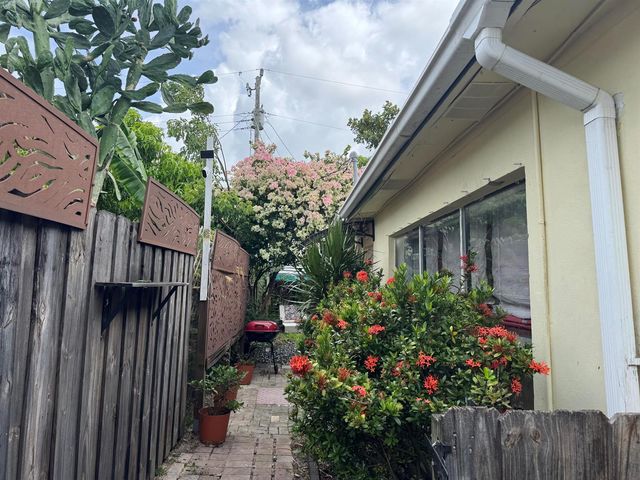 3421 SW 15th Street, Fort Lauderdale, FL 33312