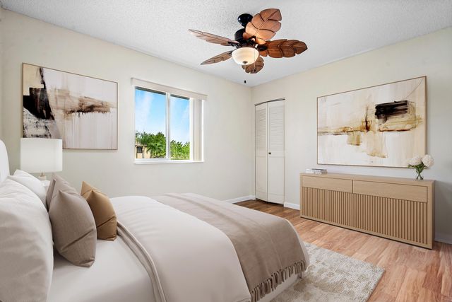 406 Pine Glen Lane A-2, Greenacres, FL 33463