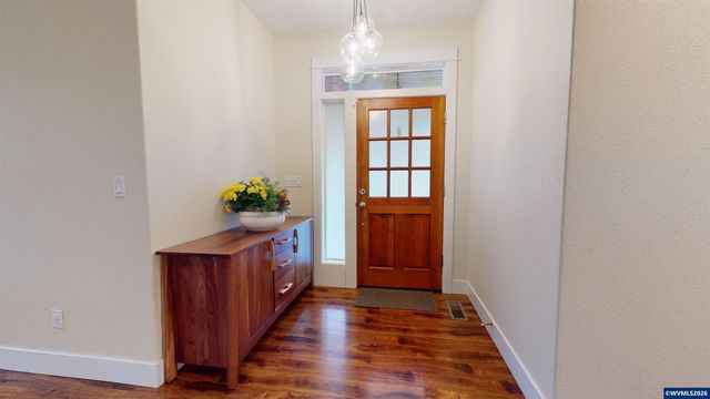 5598 Wigeon St SE, Salem, OR 97306