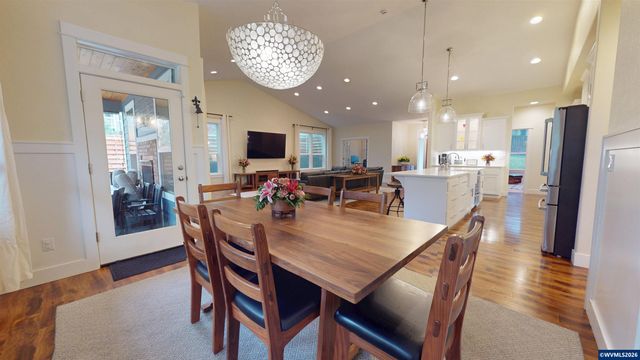 5598 Wigeon St SE, Salem, OR 97306