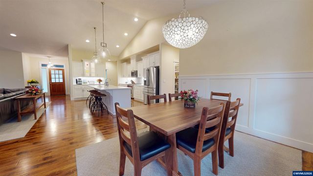 5598 Wigeon St SE, Salem, OR 97306