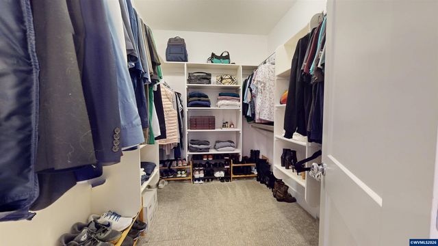 5598 Wigeon St SE, Salem, OR 97306