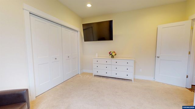 5598 Wigeon St SE, Salem, OR 97306