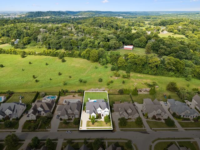 3553 Creamery Bridge Rd, Thompsons Station, TN 37179