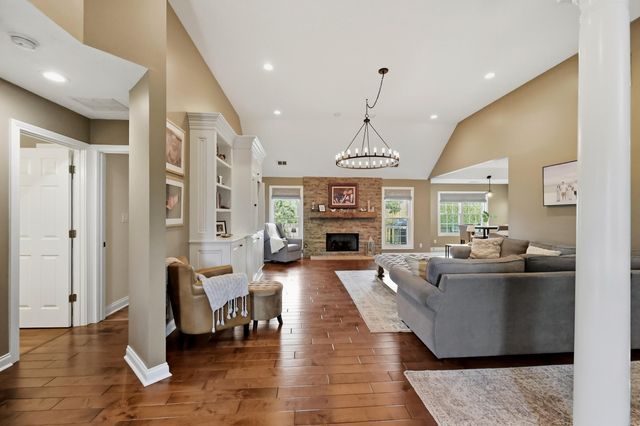 105 Man O War Court, Georgetown, KY 40324