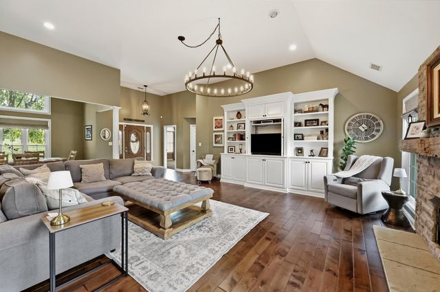 105 Man O War Court, Georgetown, KY 40324
