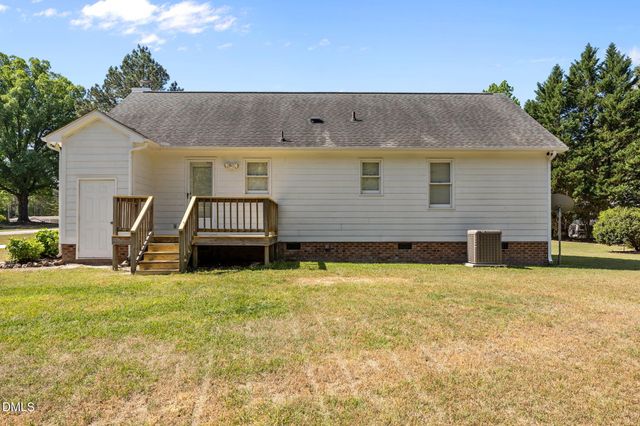 40 Circle Tree Lane, Angier, NC 27501