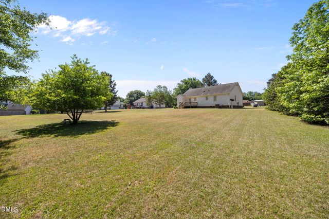 40 Circle Tree Lane, Angier, NC 27501