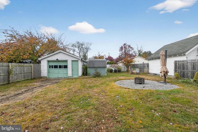 240 PINE ST, Mount Holly, NJ 08060