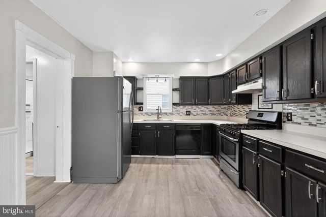 240 PINE ST, Mount Holly, NJ 08060