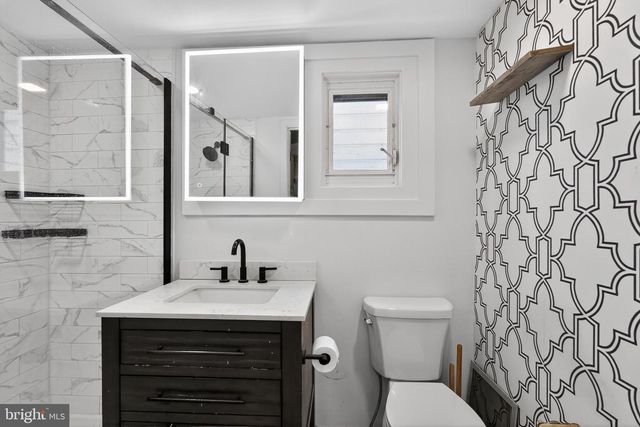 240 PINE ST, Mount Holly, NJ 08060