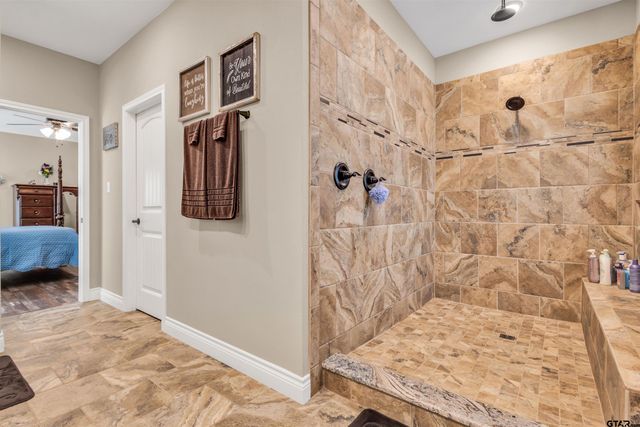 530 Rs County Road 4269, Emory, TX 75440