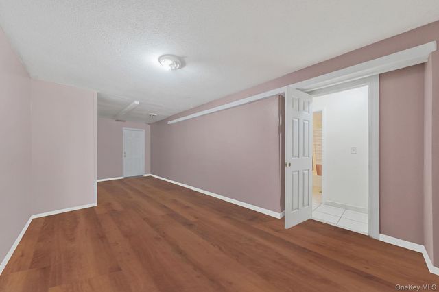 180 Miller Place Road, Miller Place, NY 11764