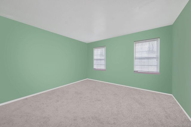 180 Miller Place Road, Miller Place, NY 11764