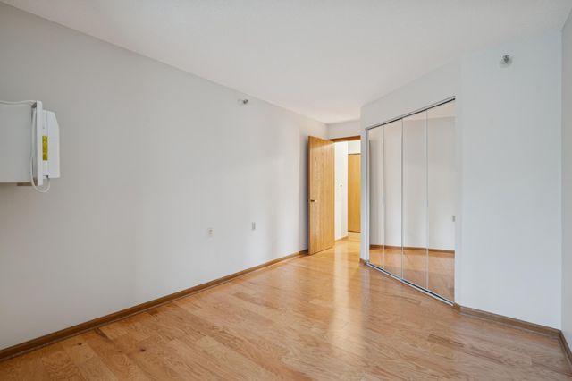 500 County Road B W 122, Roseville, MN 55113