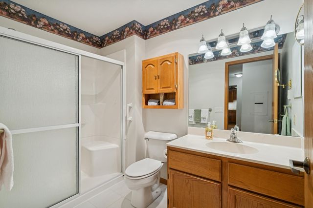 500 County Road B W 122, Roseville, MN 55113