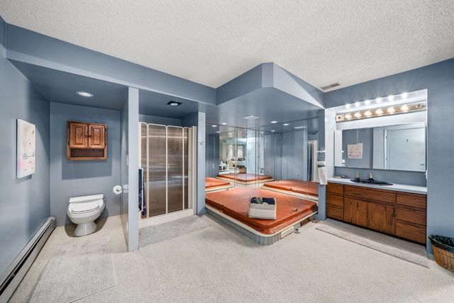 200 N Liberty Street, Leland, IL 60531