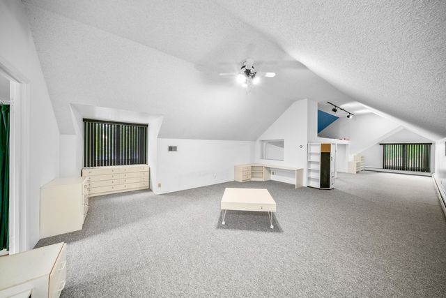 200 N Liberty Street, Leland, IL 60531