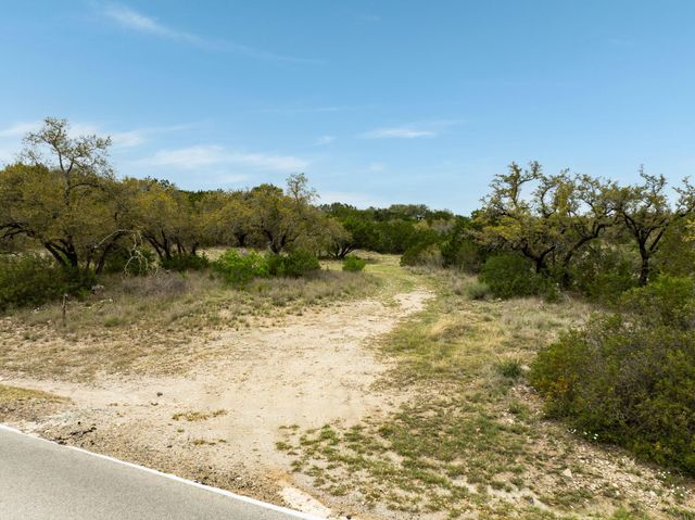 3510 R O DR, Spicewood, TX 78669