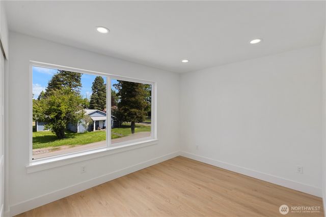 442 E 63rd Street, Tacoma, WA 98404