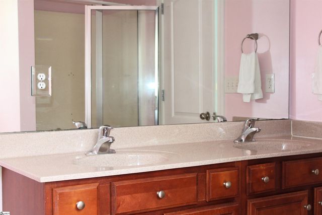 500 Summitbluff Drive, Greenville, SC 29617