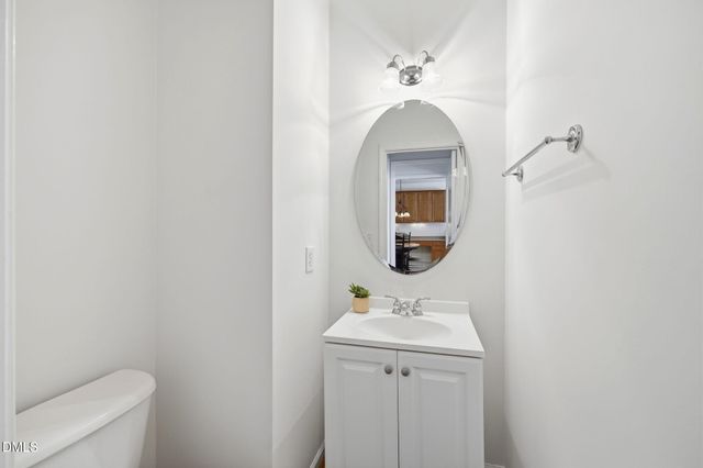 7712 Cloudview Lane, Raleigh, NC 27613