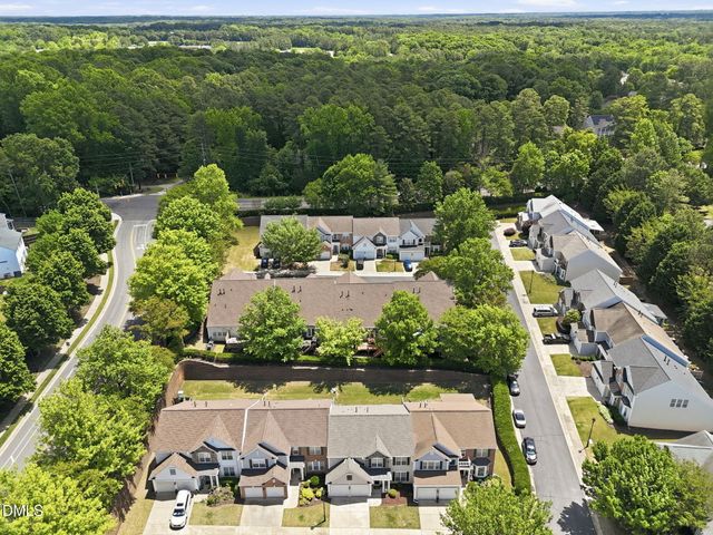 7712 Cloudview Lane, Raleigh, NC 27613