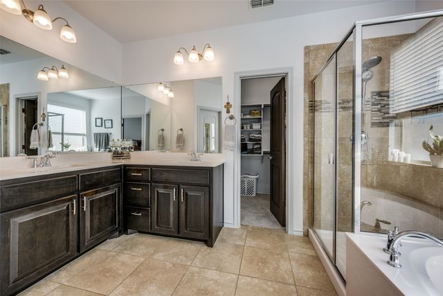 721 Meadows Drive, Argyle, TX 76226