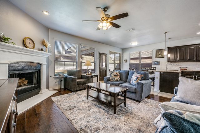 721 Meadows Drive, Argyle, TX 76226