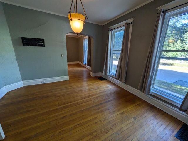 300 Eureka Avenue Se, City Of Grand Rapids, MI 49506