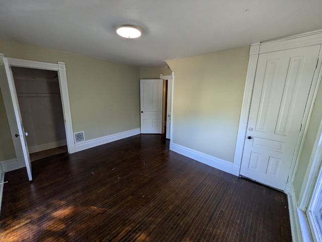 300 Eureka Avenue Se, City Of Grand Rapids, MI 49506