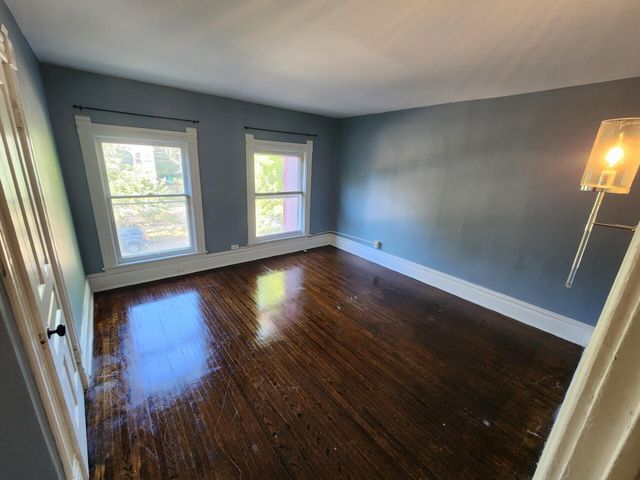 300 Eureka Avenue Se, City Of Grand Rapids, MI 49506