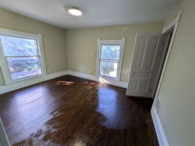 300 Eureka Avenue Se, City Of Grand Rapids, MI 49506